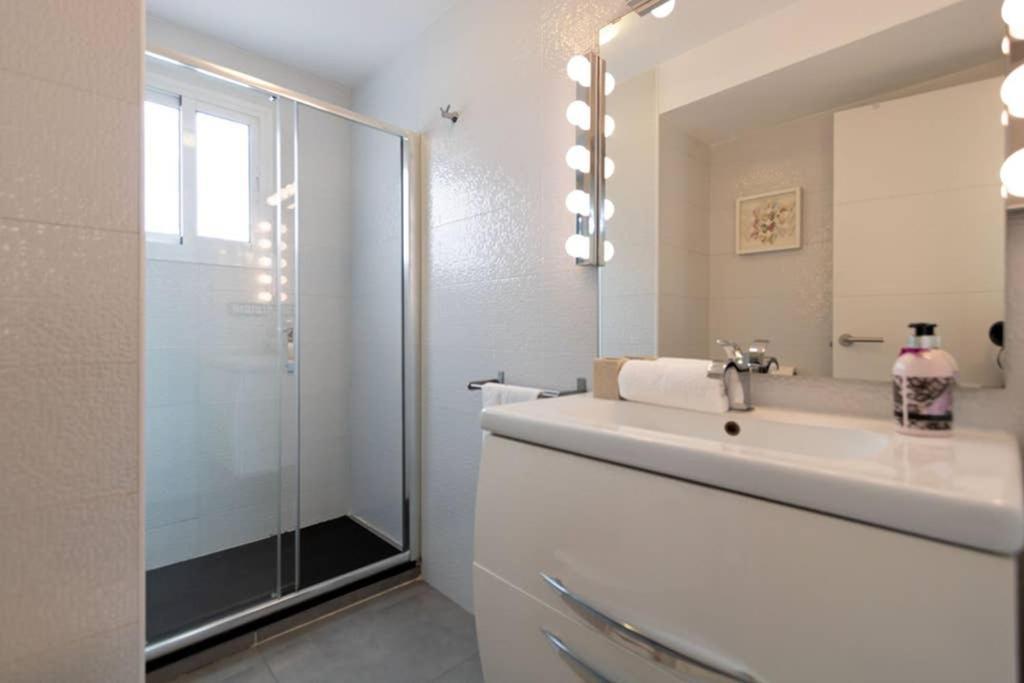 Apartment Triana Maestro Deluxe By Valcambre Seville